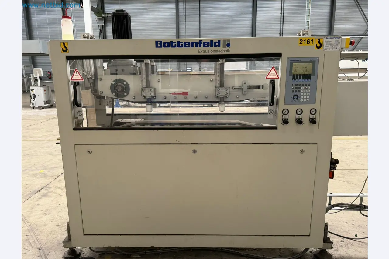Extrusion lines used in the manufacture of ventilation and heating equipment-20