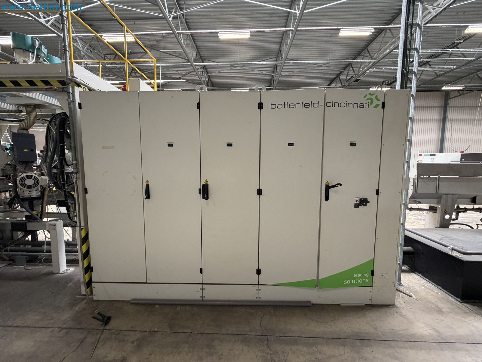 Extrusion lines used in the manufacture of ventilation and heating equipment-31
