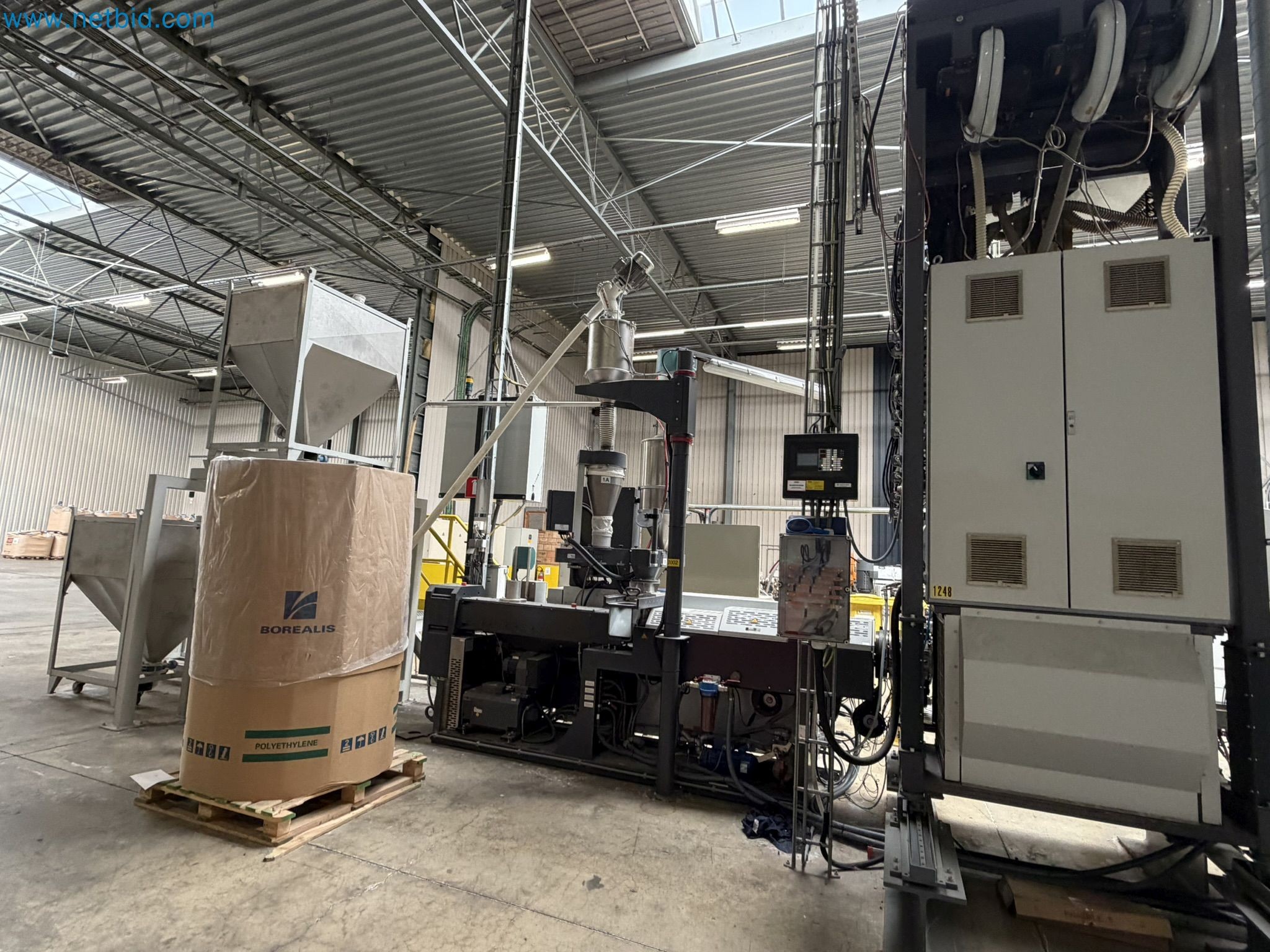 Extrusion lines used in the manufacture of ventilation and heating equipment-40