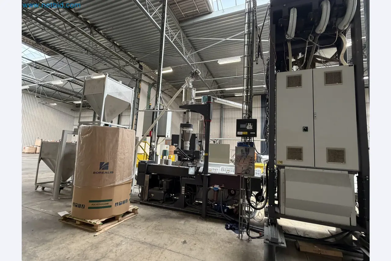 Extrusion lines used in the manufacture of ventilation and heating equipment-40