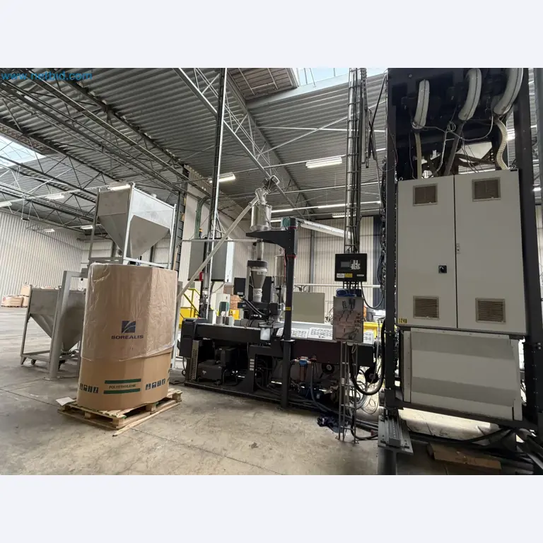 Extrusion lines used in the manufacture of ventilation and heating equipment-40