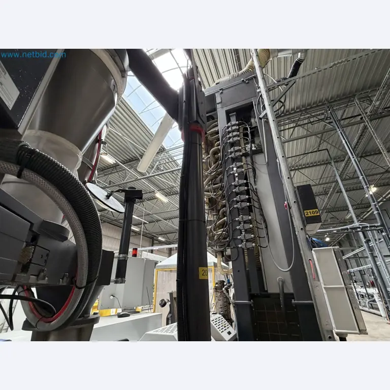 Extrusion lines used in the manufacture of ventilation and heating equipment-41