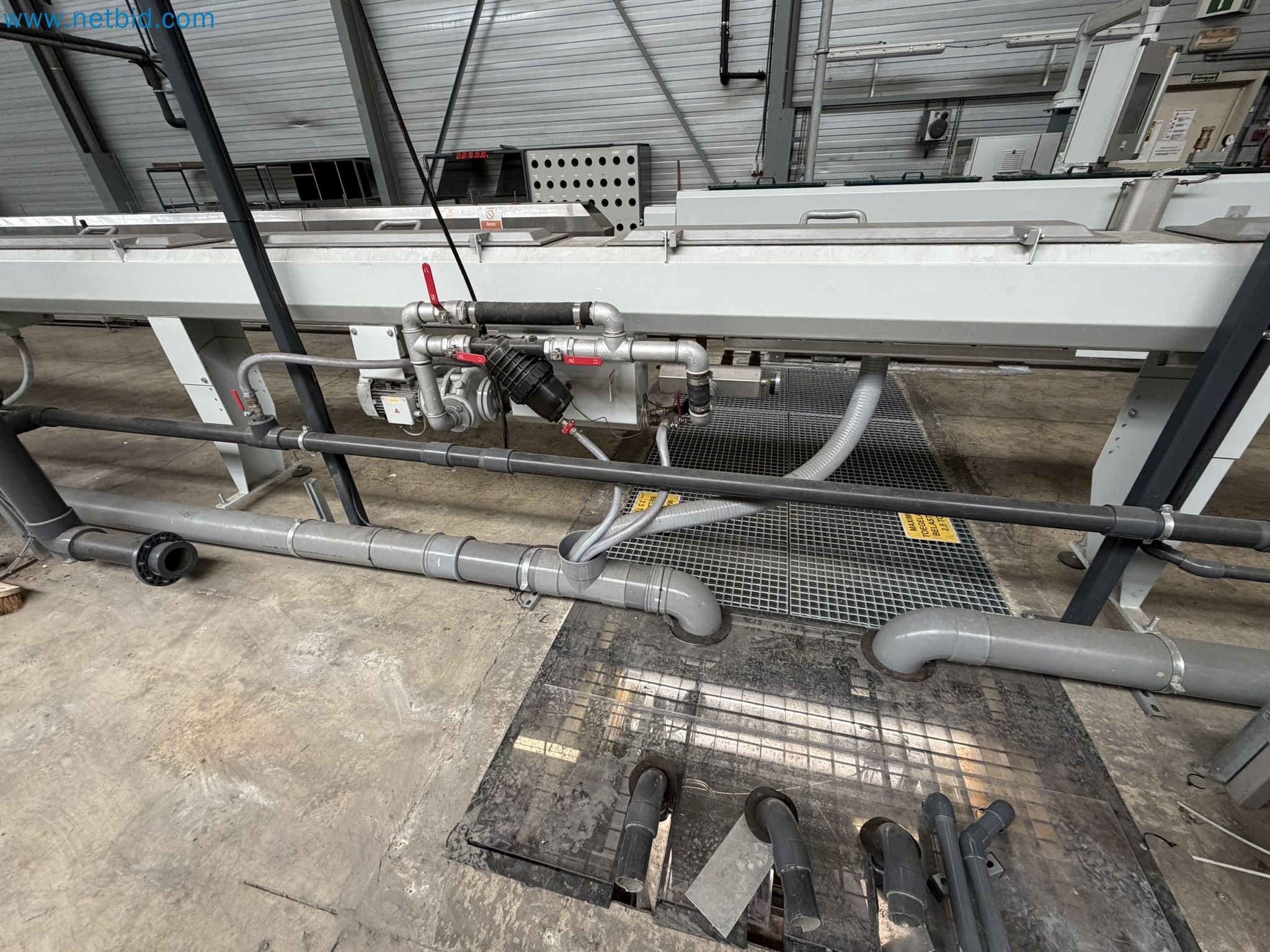 Extrusion lines used in the manufacture of ventilation and heating equipment-14