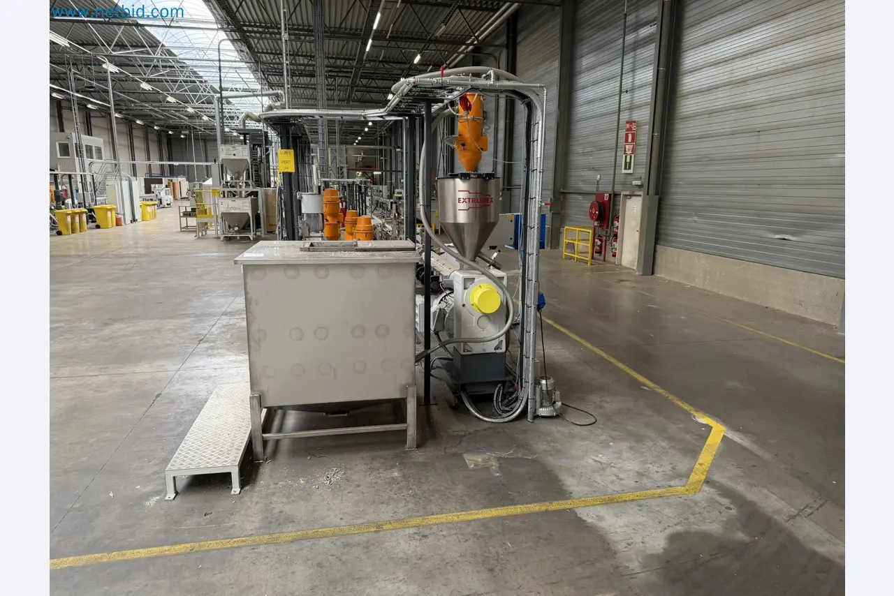Extrusion lines used in the manufacture of ventilation and heating equipment-1