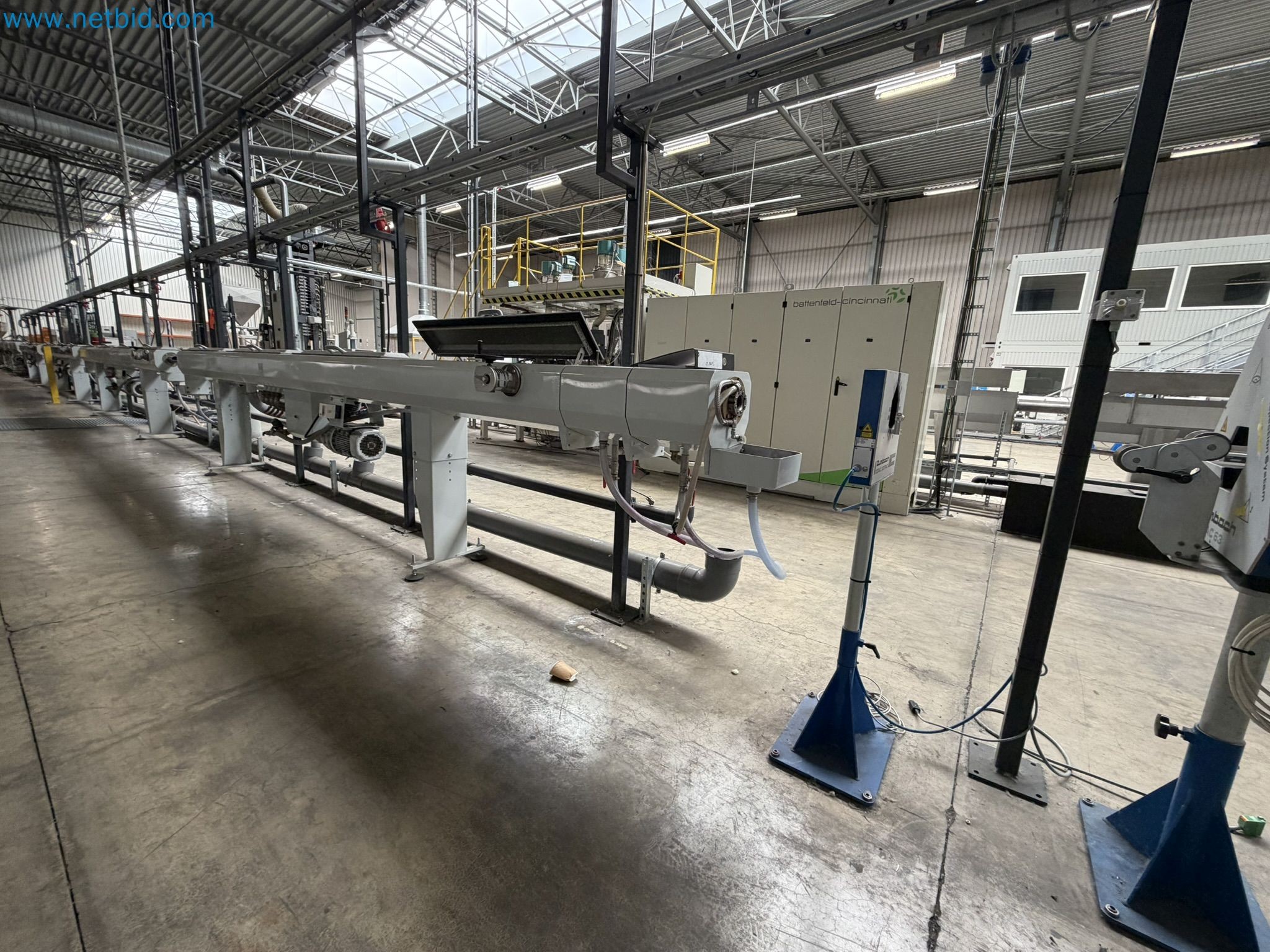 Extrusion lines used in the manufacture of ventilation and heating equipment-27