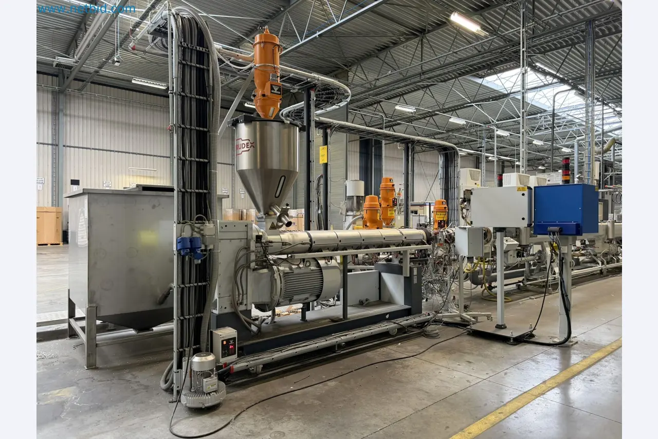 Extrusion lines used in the manufacture of ventilation and heating equipment-32