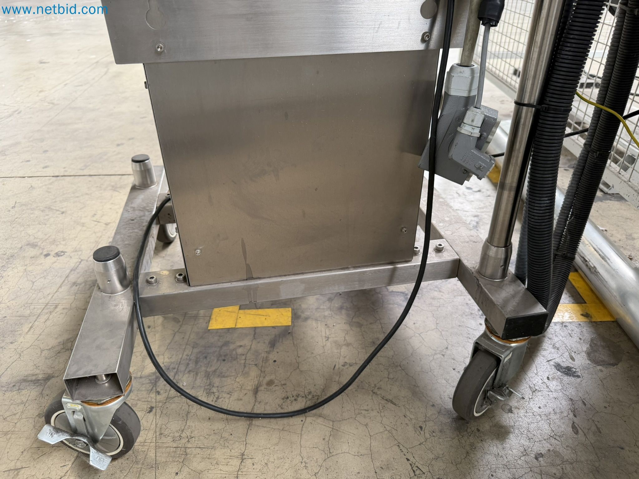Extrusion lines used in the manufacture of ventilation and heating equipment-38