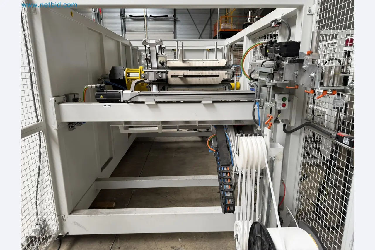 Extrusion lines used in the manufacture of ventilation and heating equipment-44