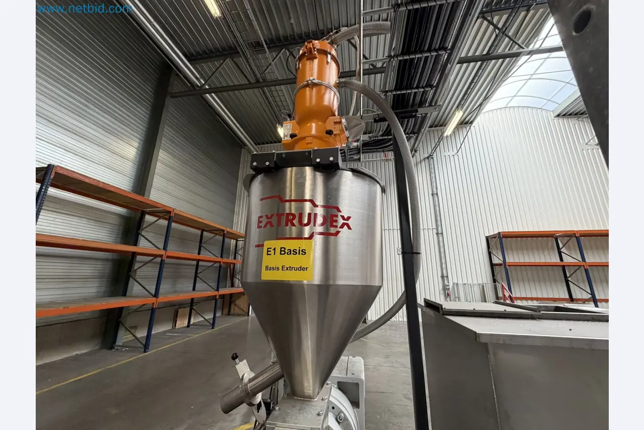 Extrusion lines used in the manufacture of ventilation and heating equipment-56