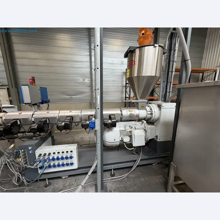 Extrusion lines used in the manufacture of ventilation and heating equipment-60