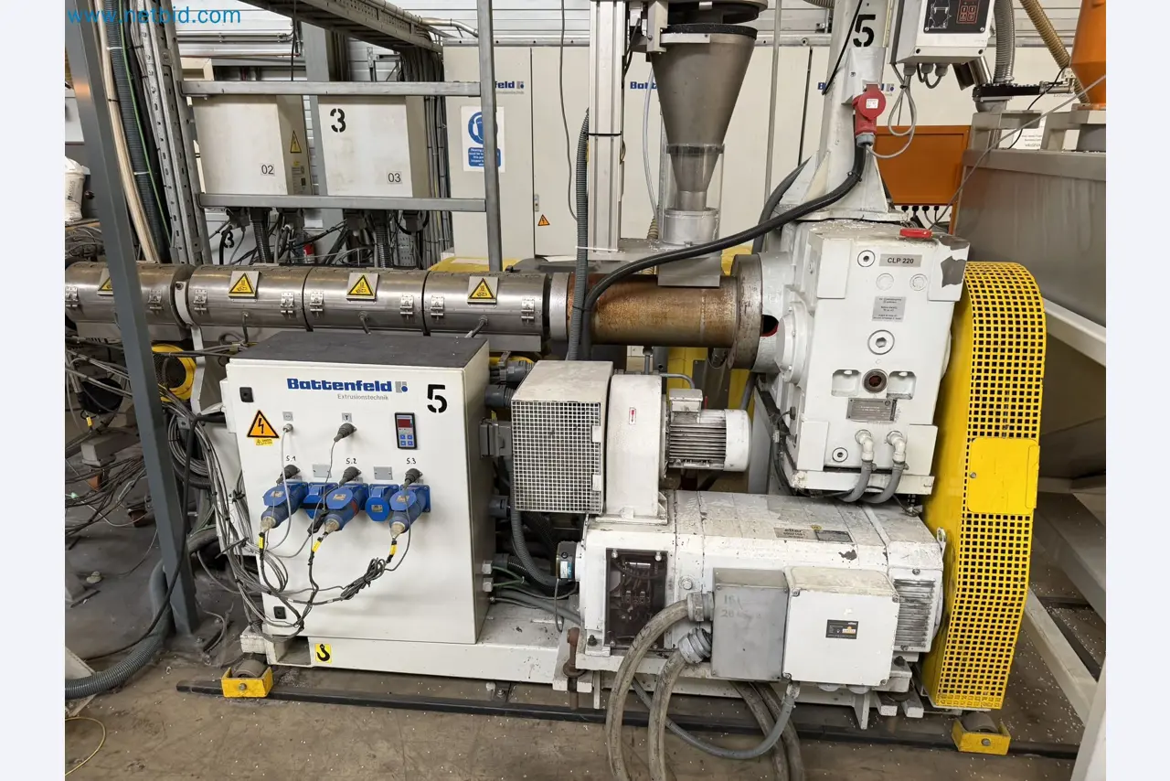 Extrusion lines used in the manufacture of ventilation and heating equipment-17