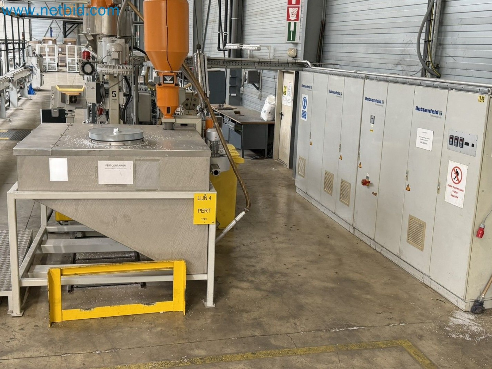 Extrusion lines used in the manufacture of ventilation and heating equipment-1