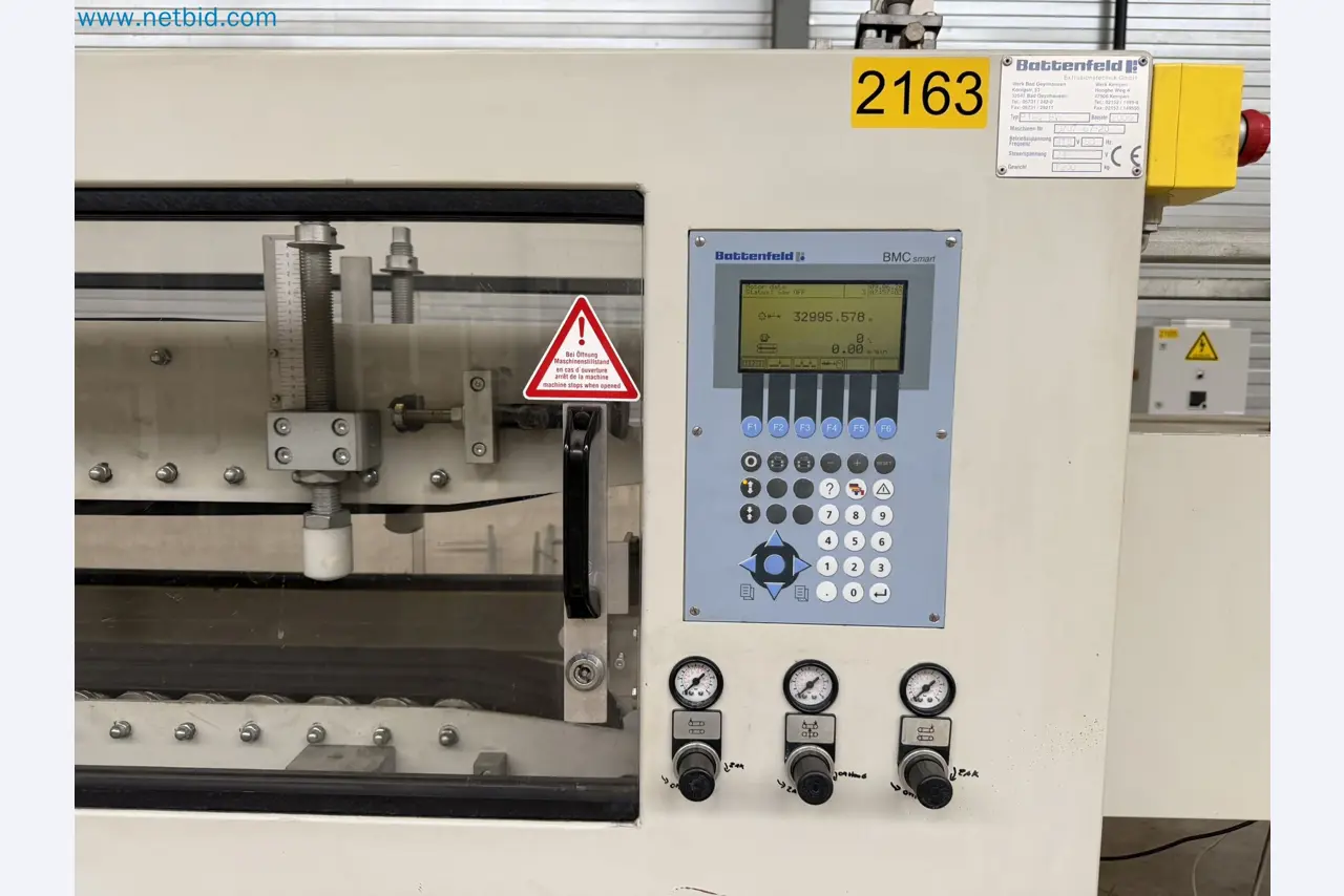 Extrusion lines used in the manufacture of ventilation and heating equipment-20