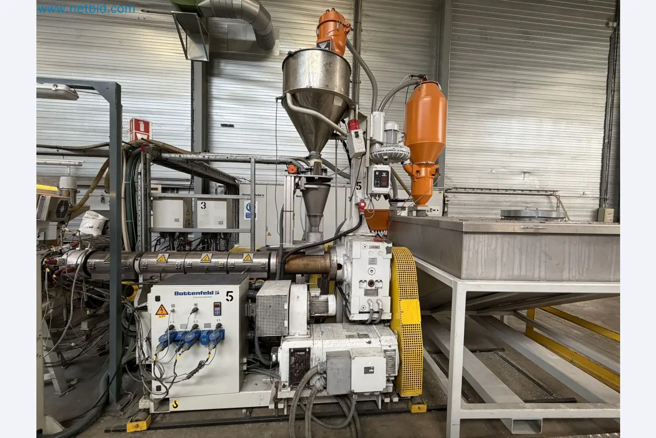 Extrusion lines used in the manufacture of ventilation and heating equipment-26
