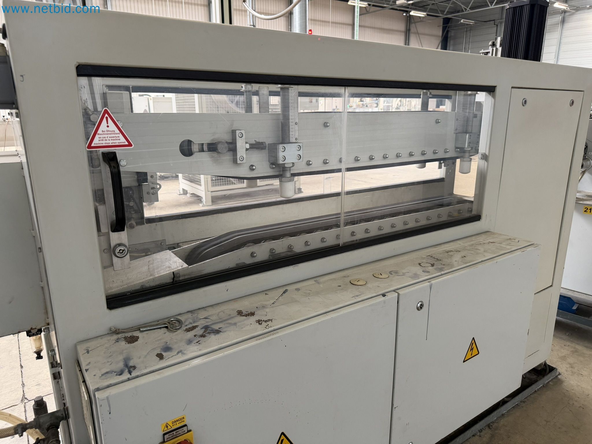 Extrusion lines used in the manufacture of ventilation and heating equipment-27