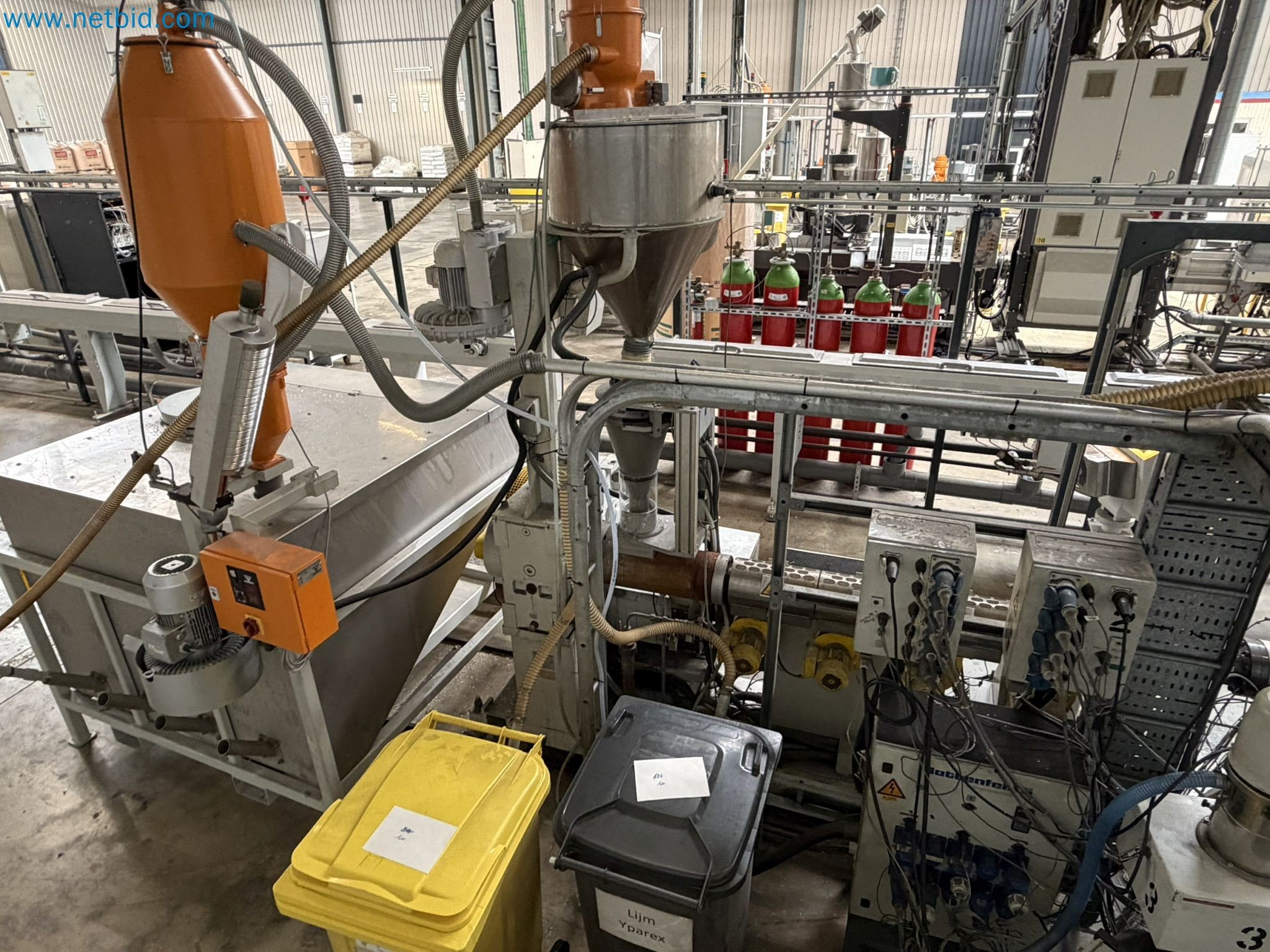 Extrusion lines used in the manufacture of ventilation and heating equipment-33