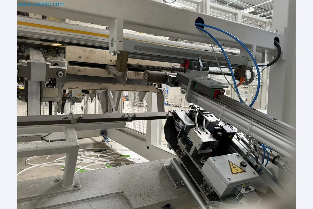 Extrusion lines used in the manufacture of ventilation and heating equipment-50