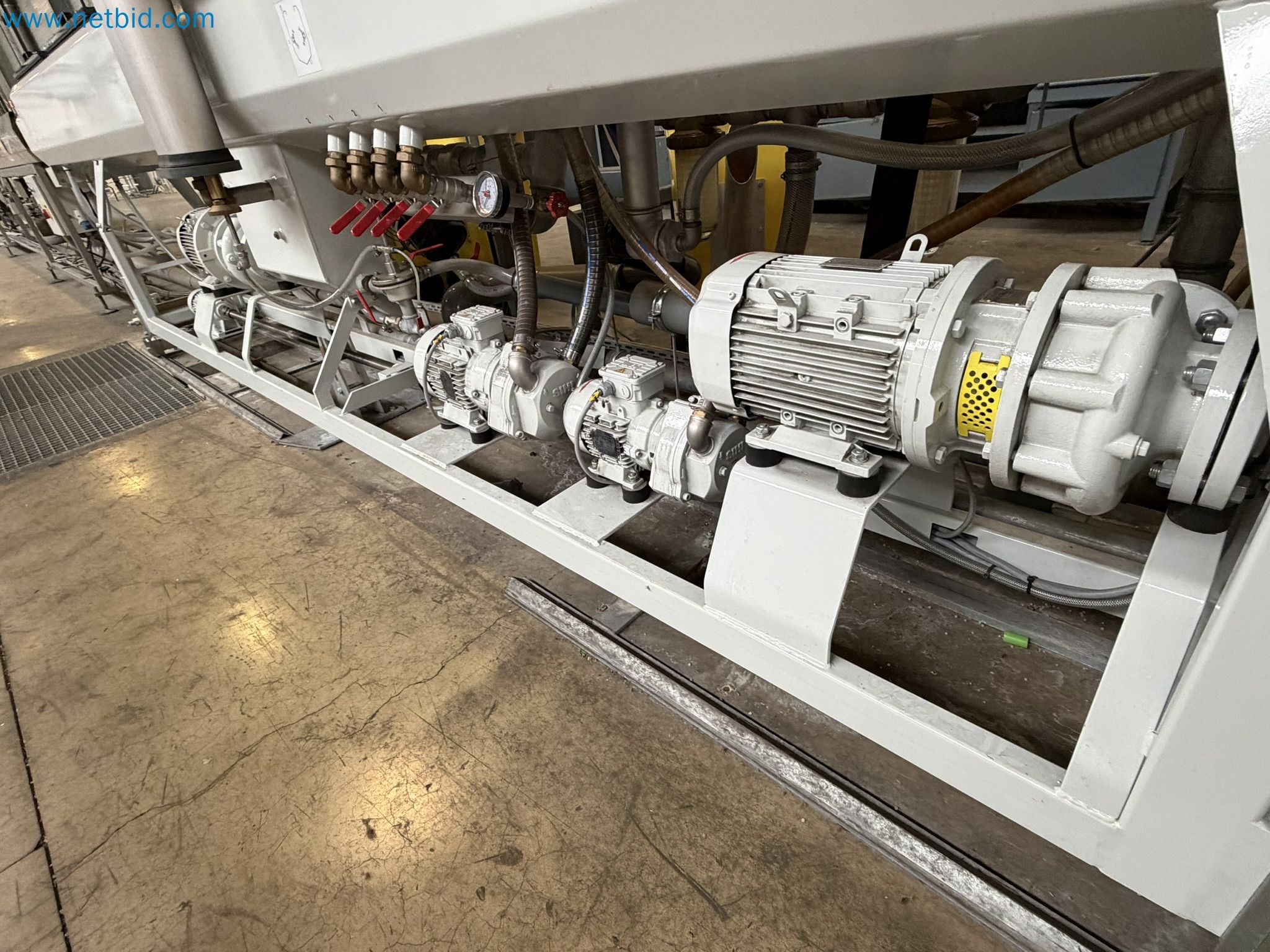 Extrusion lines used in the manufacture of ventilation and heating equipment-5