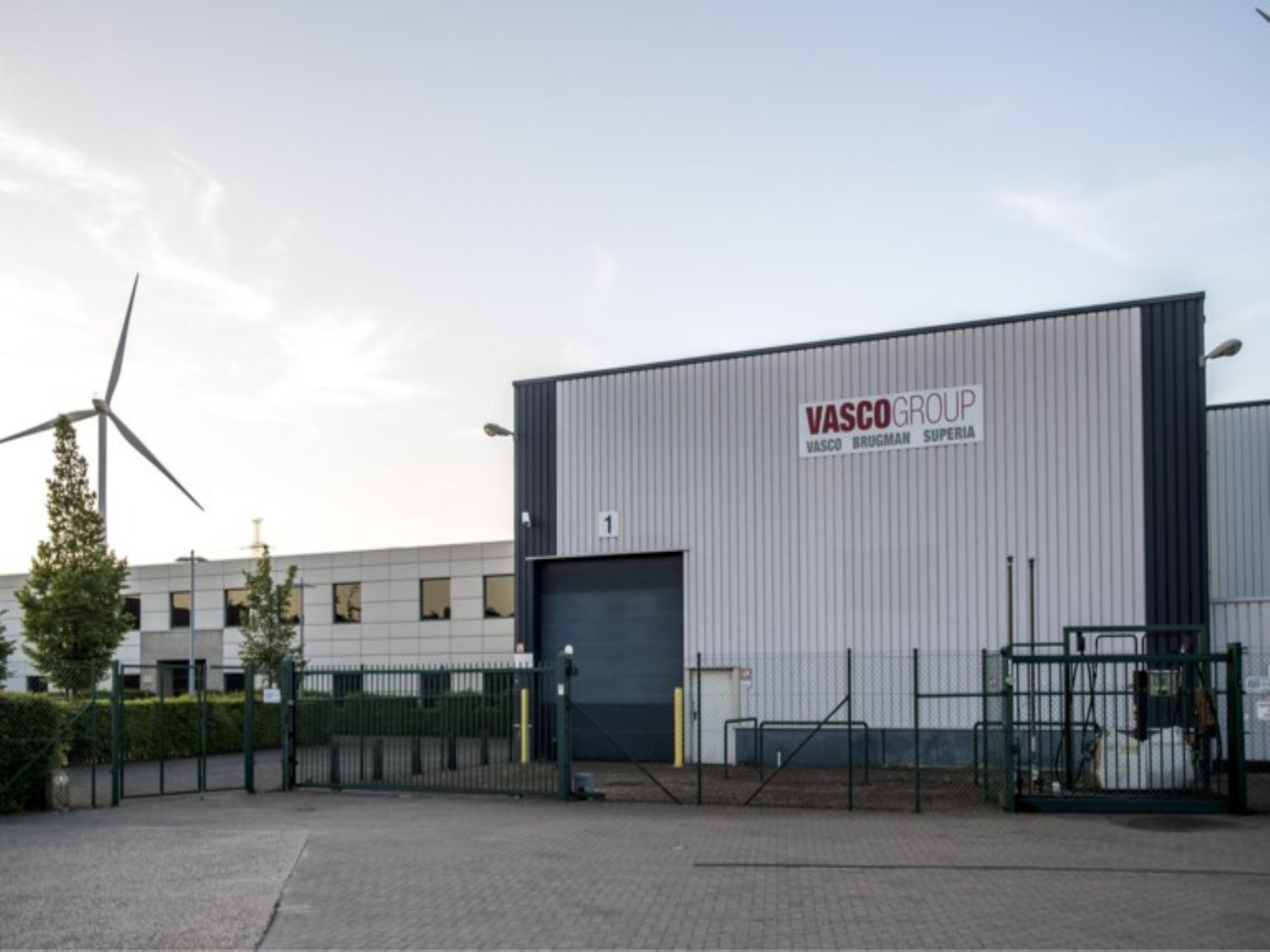 Extrusion lines used in the manufacture of ventilation and heating equipment-1