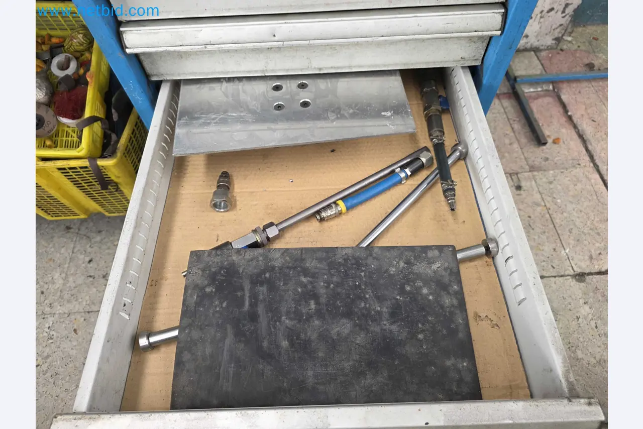 Tromosa Asset Sale (Troqueles Y Moldes De Galicia, Sa): Cnc Machining Centres, Edm Machines And Mould Manufacturing Equipment-14