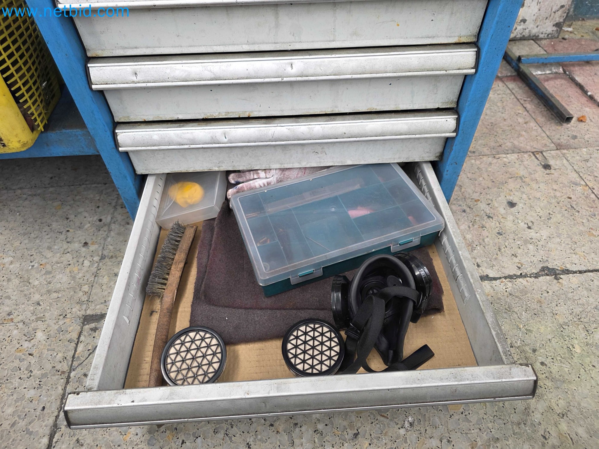 Tromosa Asset Sale (Troqueles Y Moldes De Galicia, Sa): Cnc Machining Centres, Edm Machines And Mould Manufacturing Equipment-18
