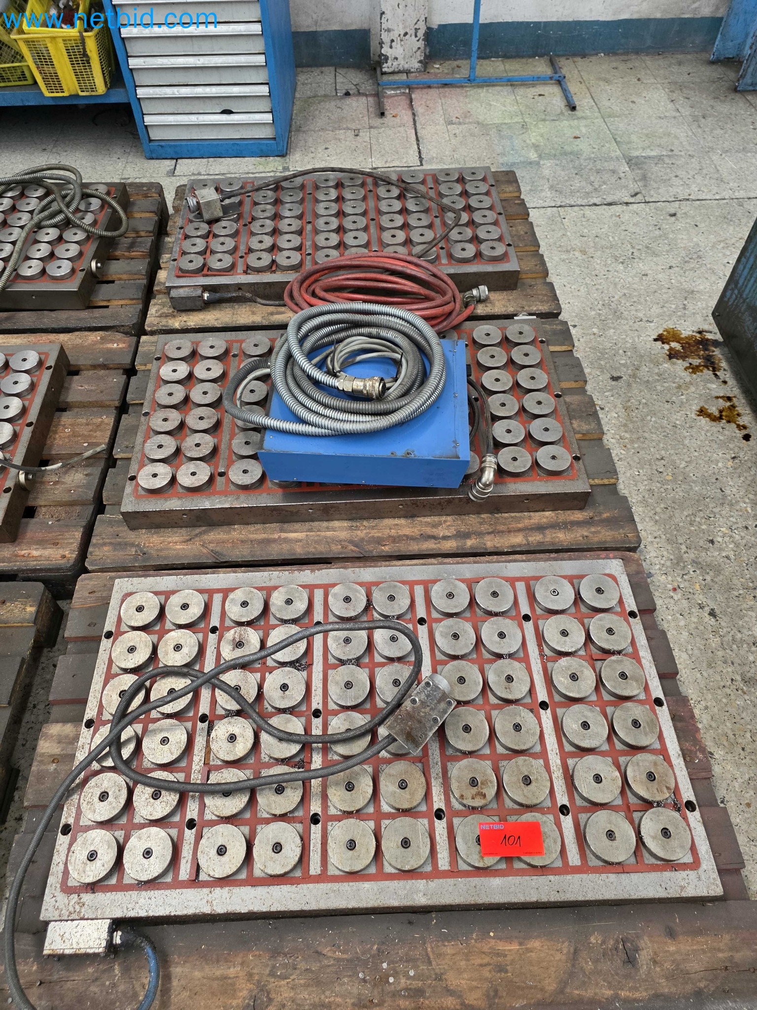 Tromosa Asset Sale (Troqueles Y Moldes De Galicia, Sa): Cnc Machining Centres, Edm Machines And Mould Manufacturing Equipment-2