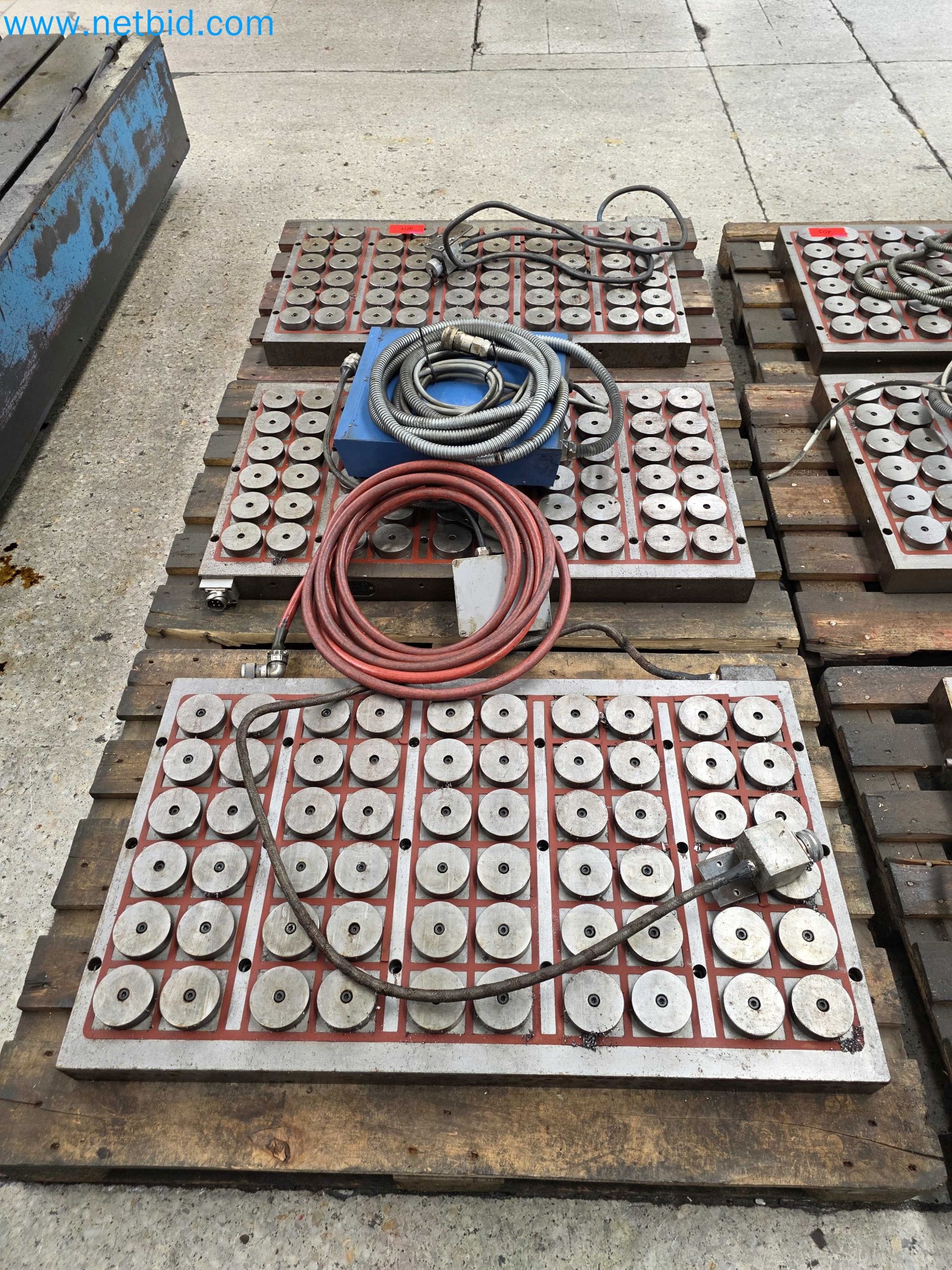 Tromosa Asset Sale (Troqueles Y Moldes De Galicia, Sa): Cnc Machining Centres, Edm Machines And Mould Manufacturing Equipment-3