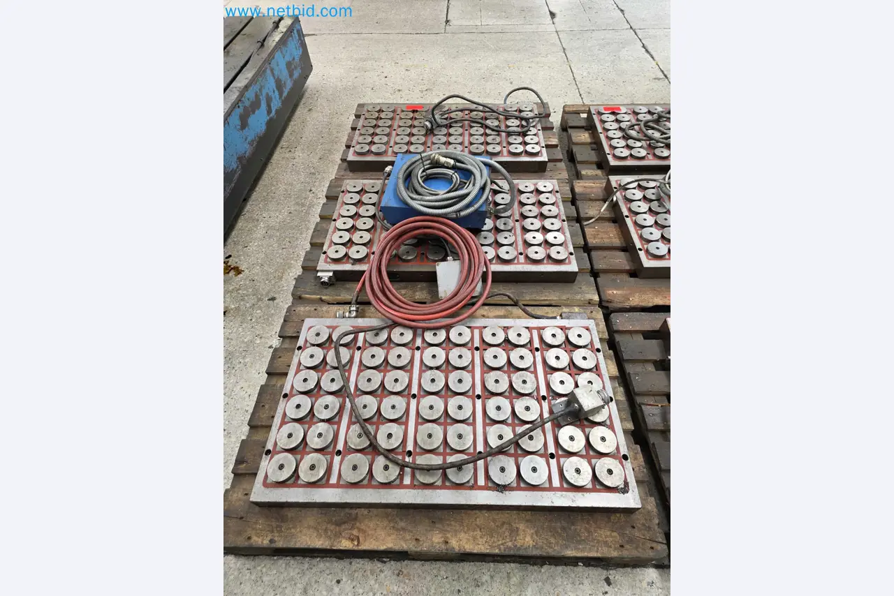 Tromosa Asset Sale (Troqueles Y Moldes De Galicia, Sa): Cnc Machining Centres, Edm Machines And Mould Manufacturing Equipment-3