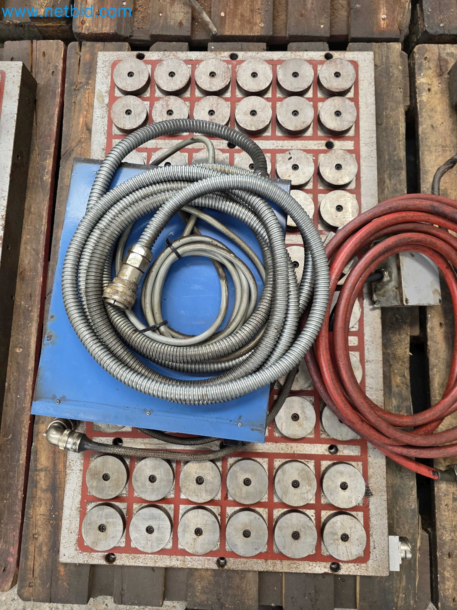 Tromosa Asset Sale (Troqueles Y Moldes De Galicia, Sa): Cnc Machining Centres, Edm Machines And Mould Manufacturing Equipment-7