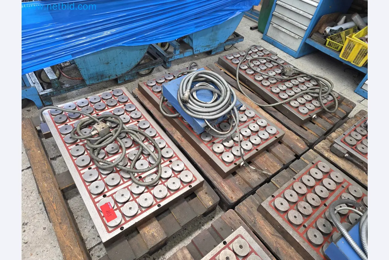 Tromosa Asset Sale (Troqueles Y Moldes De Galicia, Sa): Cnc Machining Centres, Edm Machines And Mould Manufacturing Equipment-2