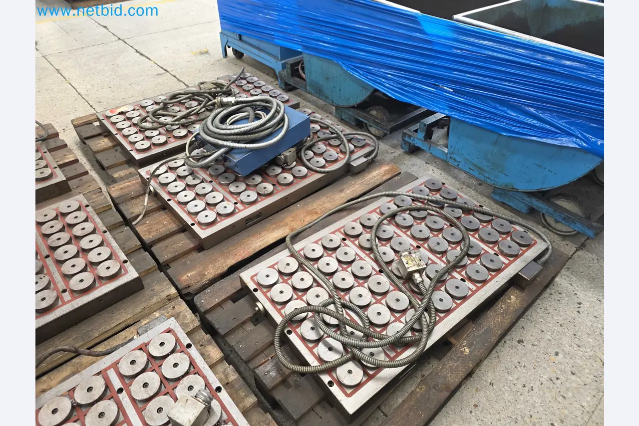 Tromosa Asset Sale (Troqueles Y Moldes De Galicia, Sa): Cnc Machining Centres, Edm Machines And Mould Manufacturing Equipment-4