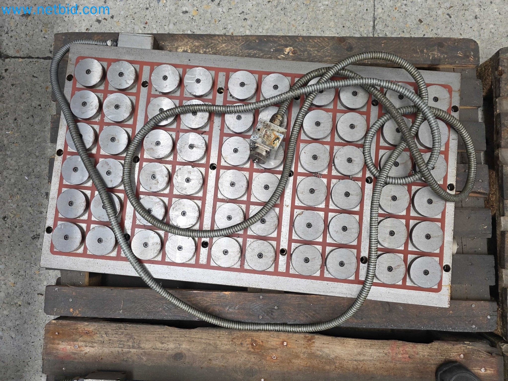 Tromosa Asset Sale (Troqueles Y Moldes De Galicia, Sa): Cnc Machining Centres, Edm Machines And Mould Manufacturing Equipment-9