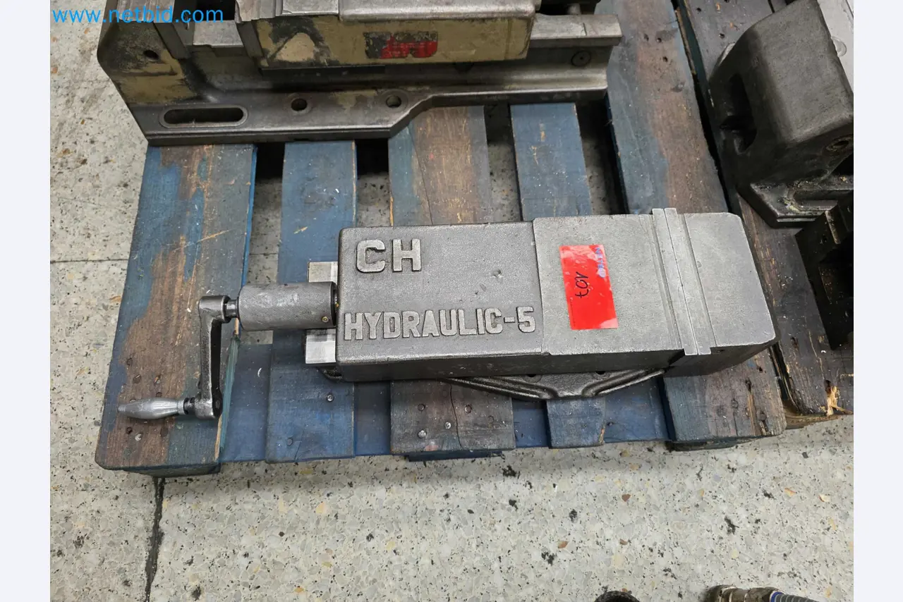 Tromosa Asset Sale (Troqueles Y Moldes De Galicia, Sa): Cnc Machining Centres, Edm Machines And Mould Manufacturing Equipment-1