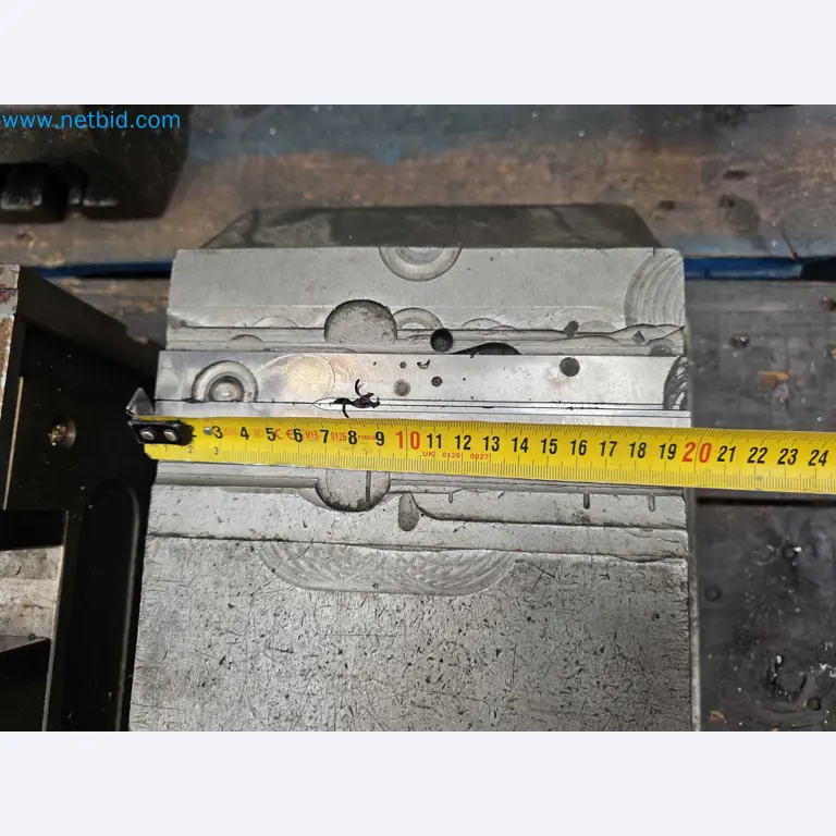 Tromosa Asset Sale (Troqueles Y Moldes De Galicia, Sa): Cnc Machining Centres, Edm Machines And Mould Manufacturing Equipment-7