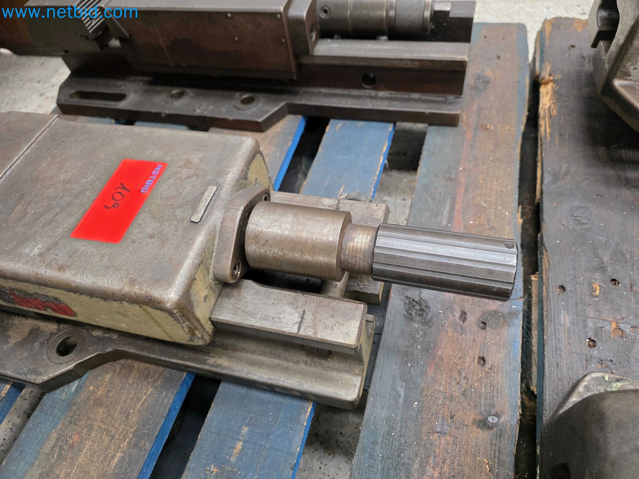 Tromosa Asset Sale (Troqueles Y Moldes De Galicia, Sa): Cnc Machining Centres, Edm Machines And Mould Manufacturing Equipment-5
