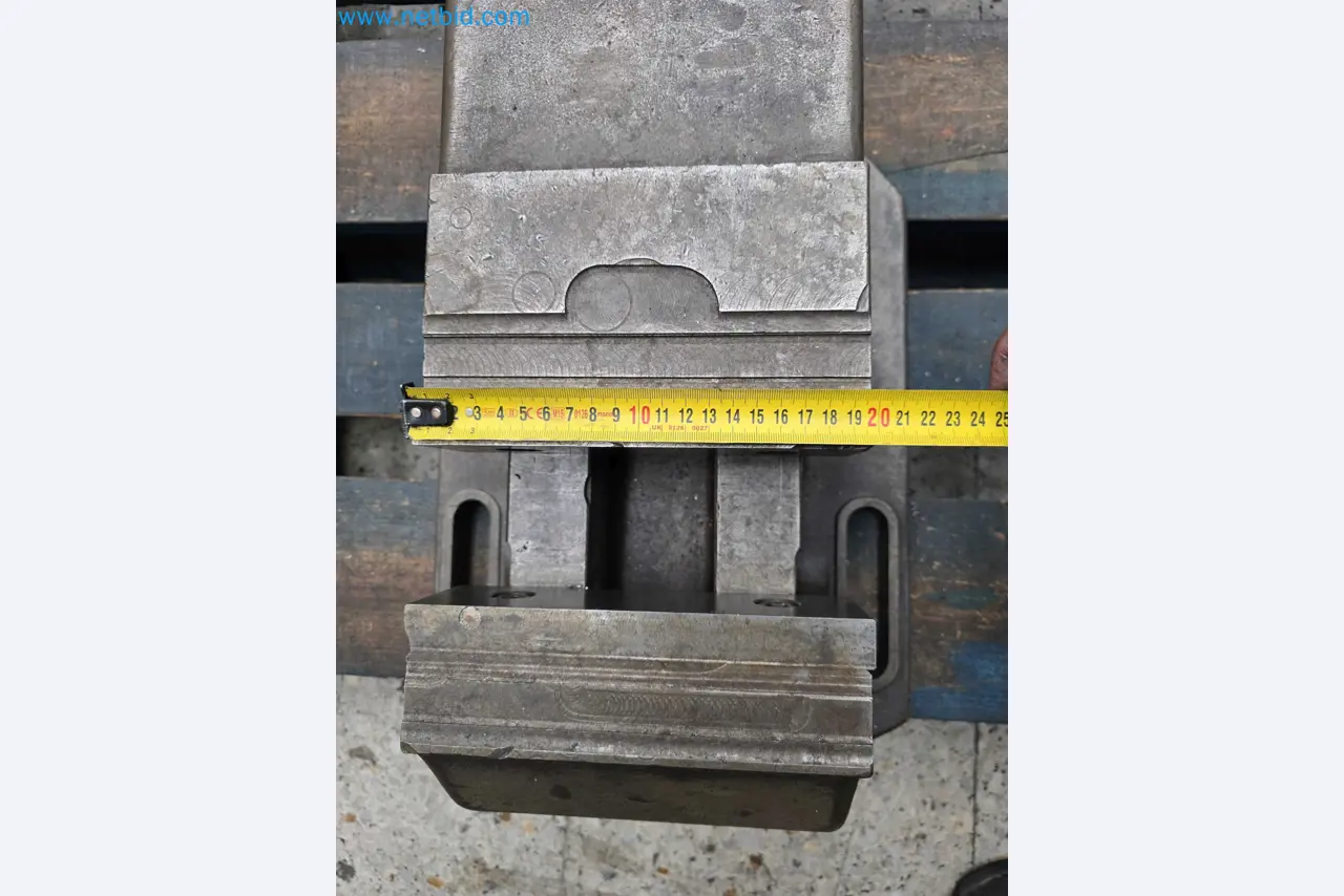 Tromosa Asset Sale (Troqueles Y Moldes De Galicia, Sa): Cnc Machining Centres, Edm Machines And Mould Manufacturing Equipment-6