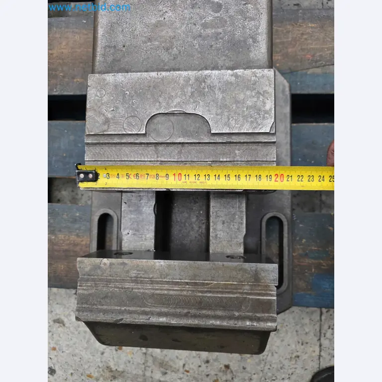 Tromosa Asset Sale (Troqueles Y Moldes De Galicia, Sa): Cnc Machining Centres, Edm Machines And Mould Manufacturing Equipment-6