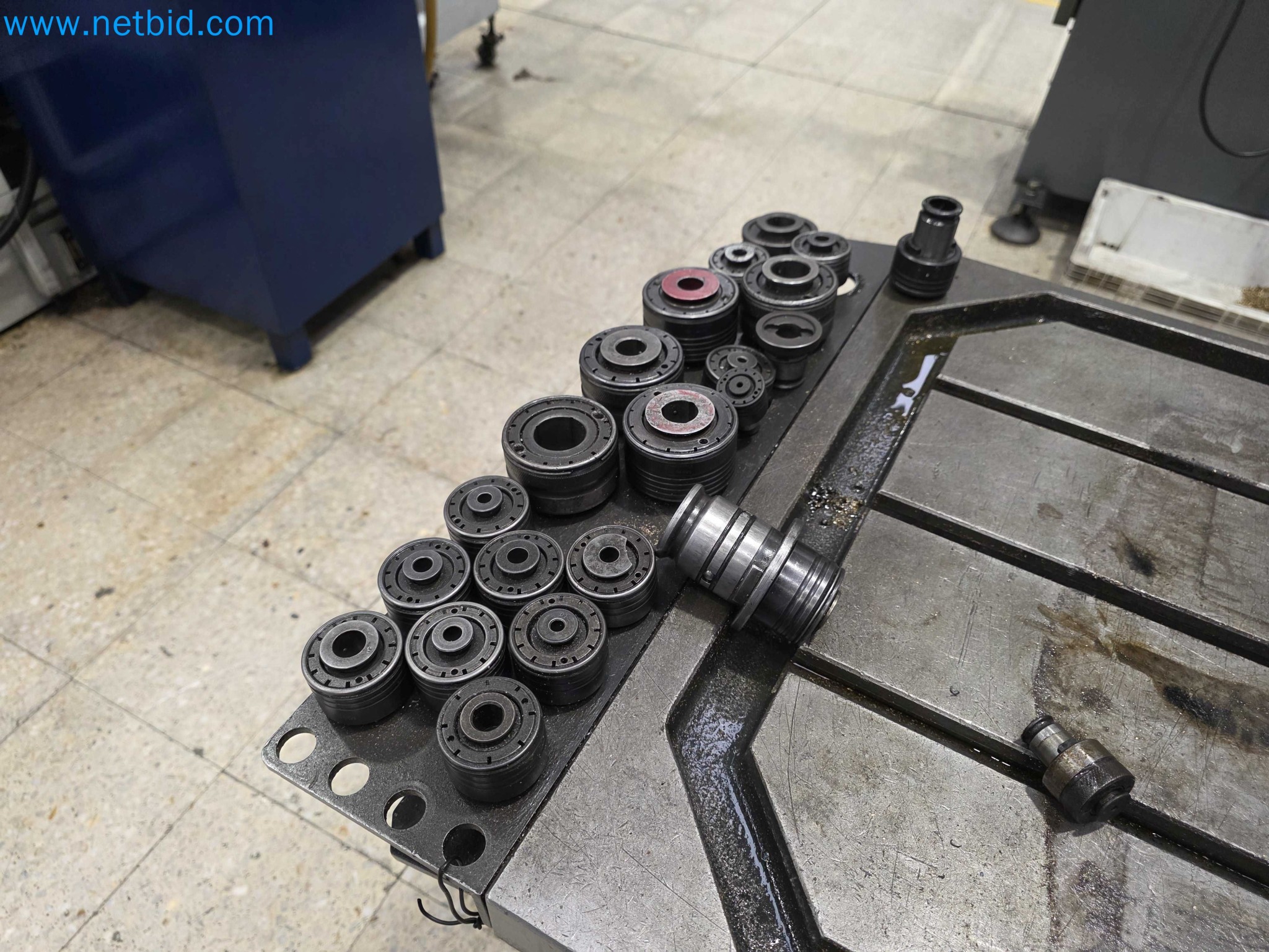 Tromosa Asset Sale (Troqueles Y Moldes De Galicia, Sa): Cnc Machining Centres, Edm Machines And Mould Manufacturing Equipment-6