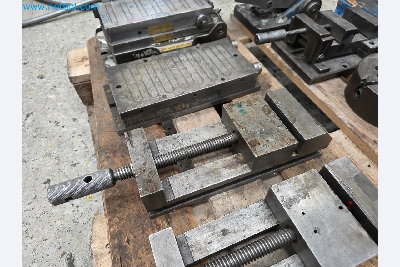 Tromosa Asset Sale (Troqueles Y Moldes De Galicia, Sa): Cnc Machining Centres, Edm Machines And Mould Manufacturing Equipment-12