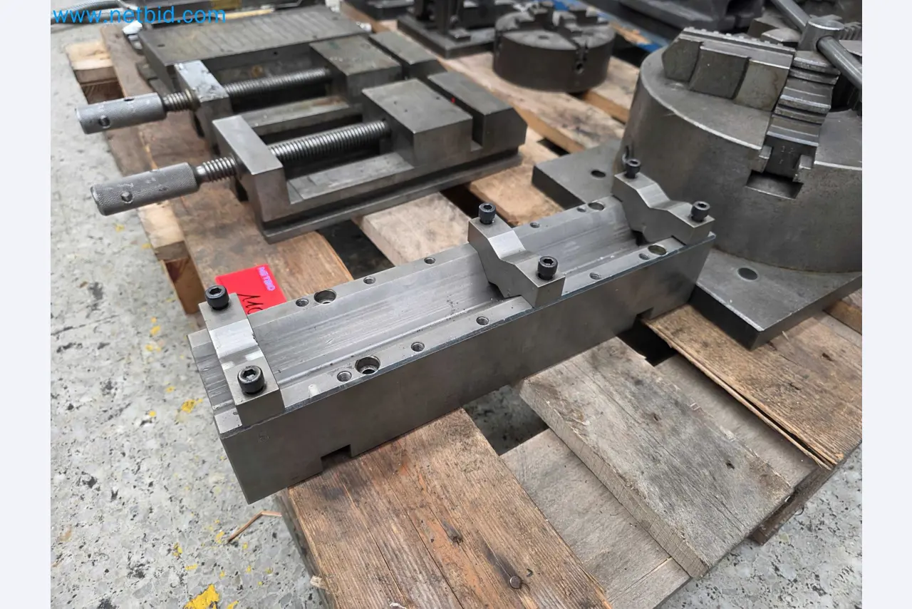 Tromosa Asset Sale (Troqueles Y Moldes De Galicia, Sa): Cnc Machining Centres, Edm Machines And Mould Manufacturing Equipment-13