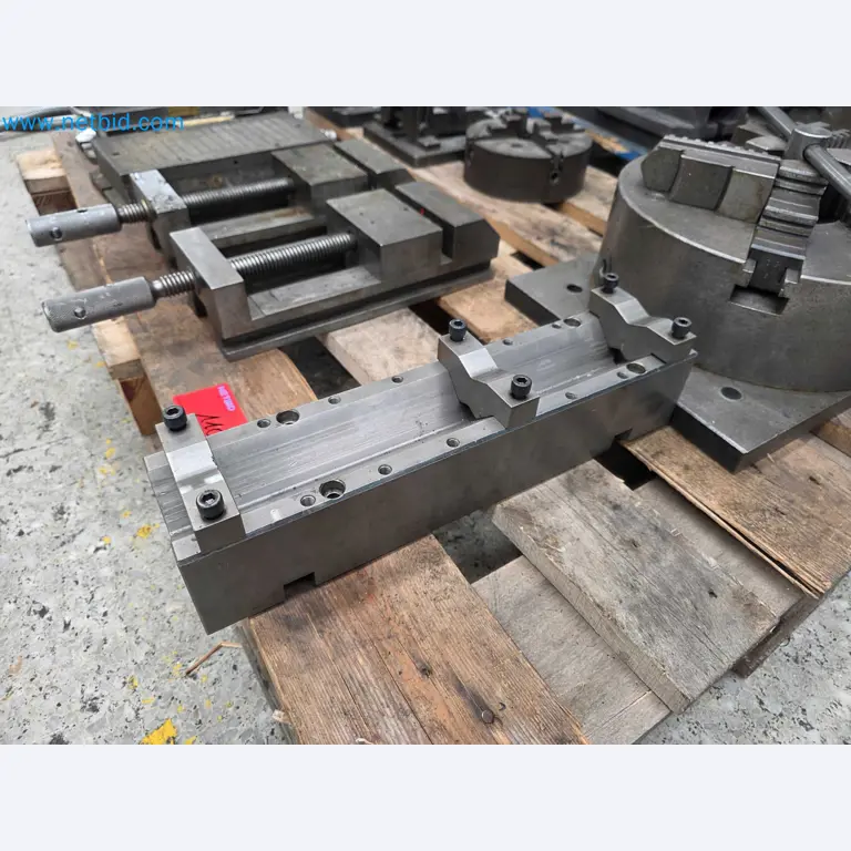 Tromosa Asset Sale (Troqueles Y Moldes De Galicia, Sa): Cnc Machining Centres, Edm Machines And Mould Manufacturing Equipment-13