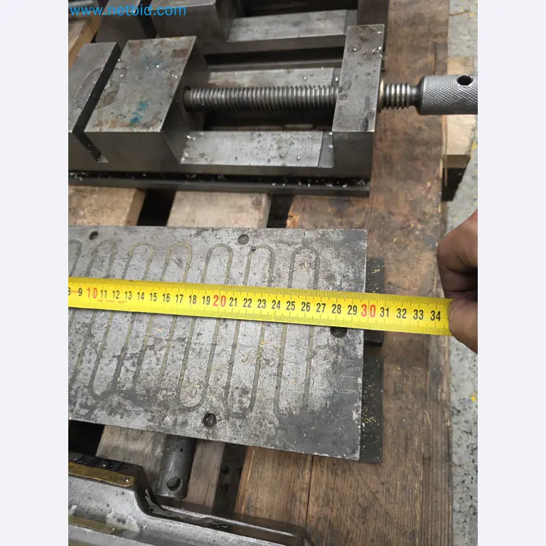 Tromosa Asset Sale (Troqueles Y Moldes De Galicia, Sa): Cnc Machining Centres, Edm Machines And Mould Manufacturing Equipment-19