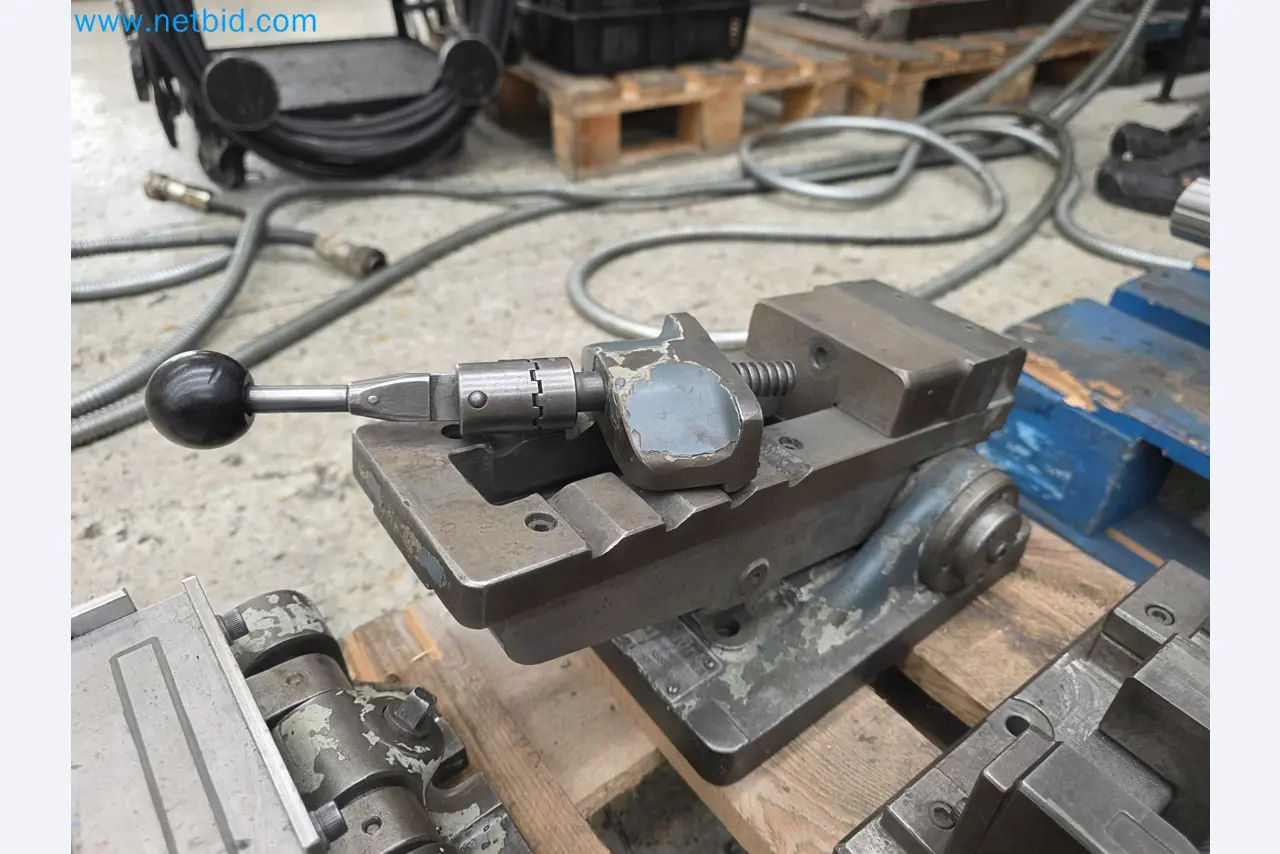 Tromosa Asset Sale (Troqueles Y Moldes De Galicia, Sa): Cnc Machining Centres, Edm Machines And Mould Manufacturing Equipment-7