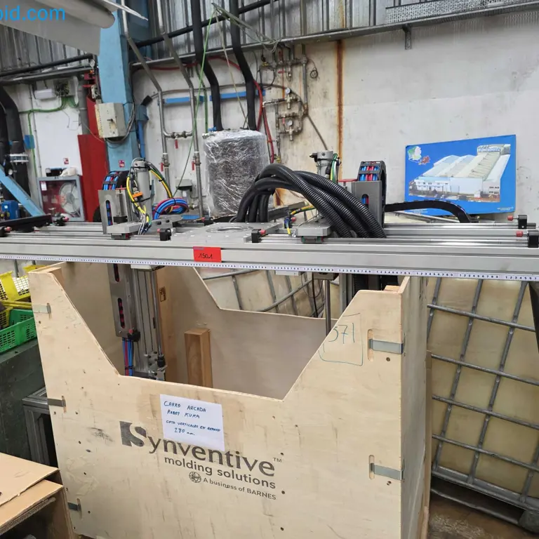 KUKA Robot Gripper Tooling