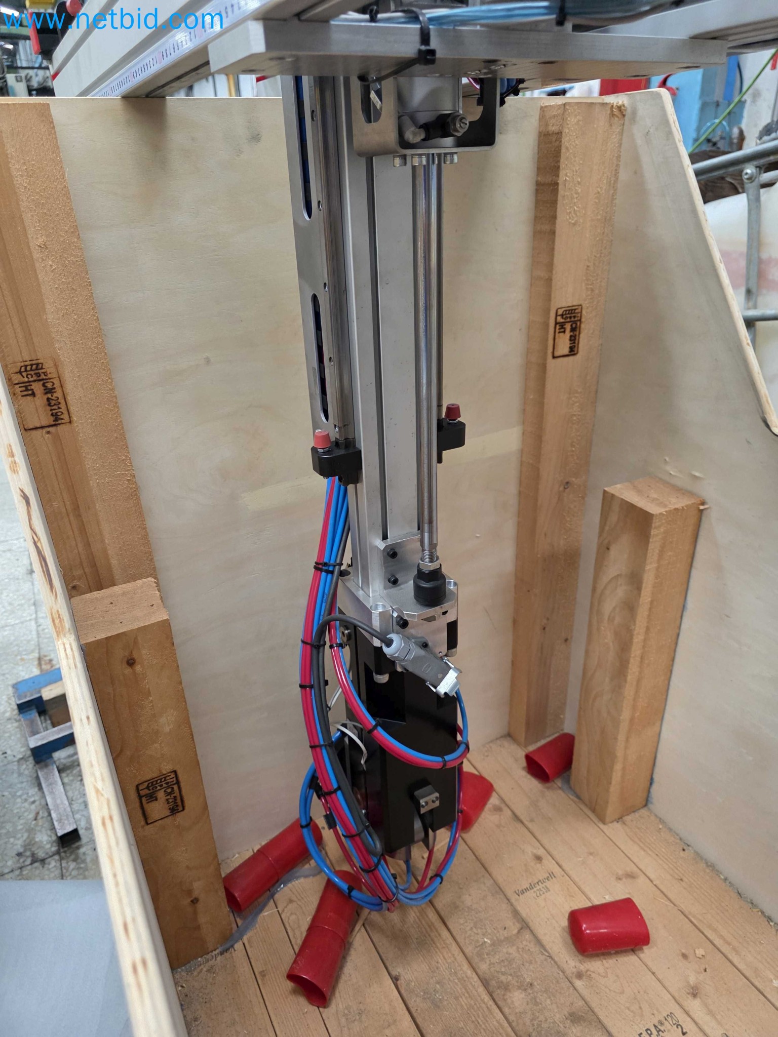 Tromosa Asset Sale (Troqueles Y Moldes De Galicia, Sa): Plastic Injection machinery and accessories-3