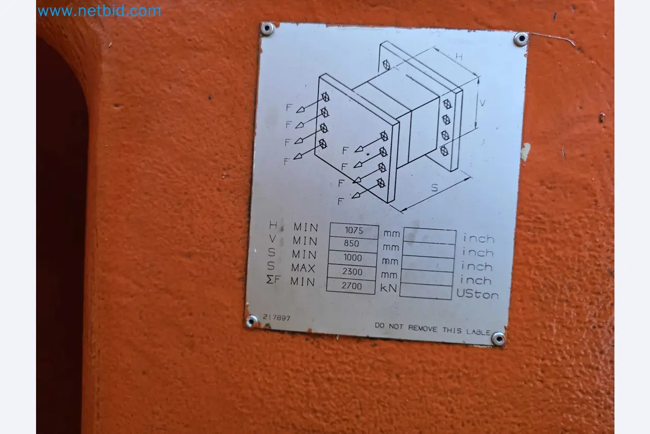 Tromosa Asset Sale (Troqueles Y Moldes De Galicia, Sa): Plastic Injection machinery and accessories-12