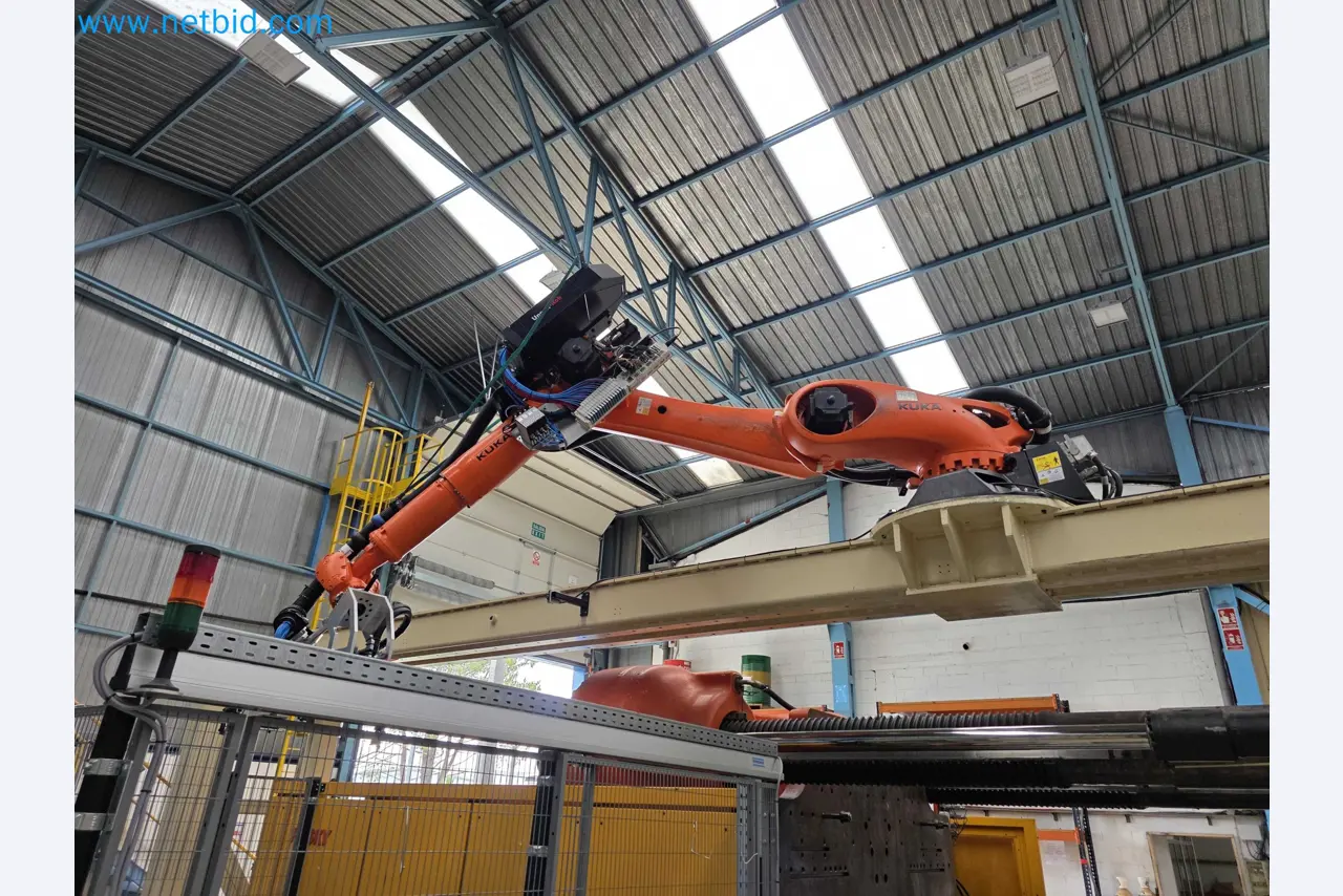Tromosa Asset Sale (Troqueles Y Moldes De Galicia, Sa): Plastic Injection machinery and accessories-17