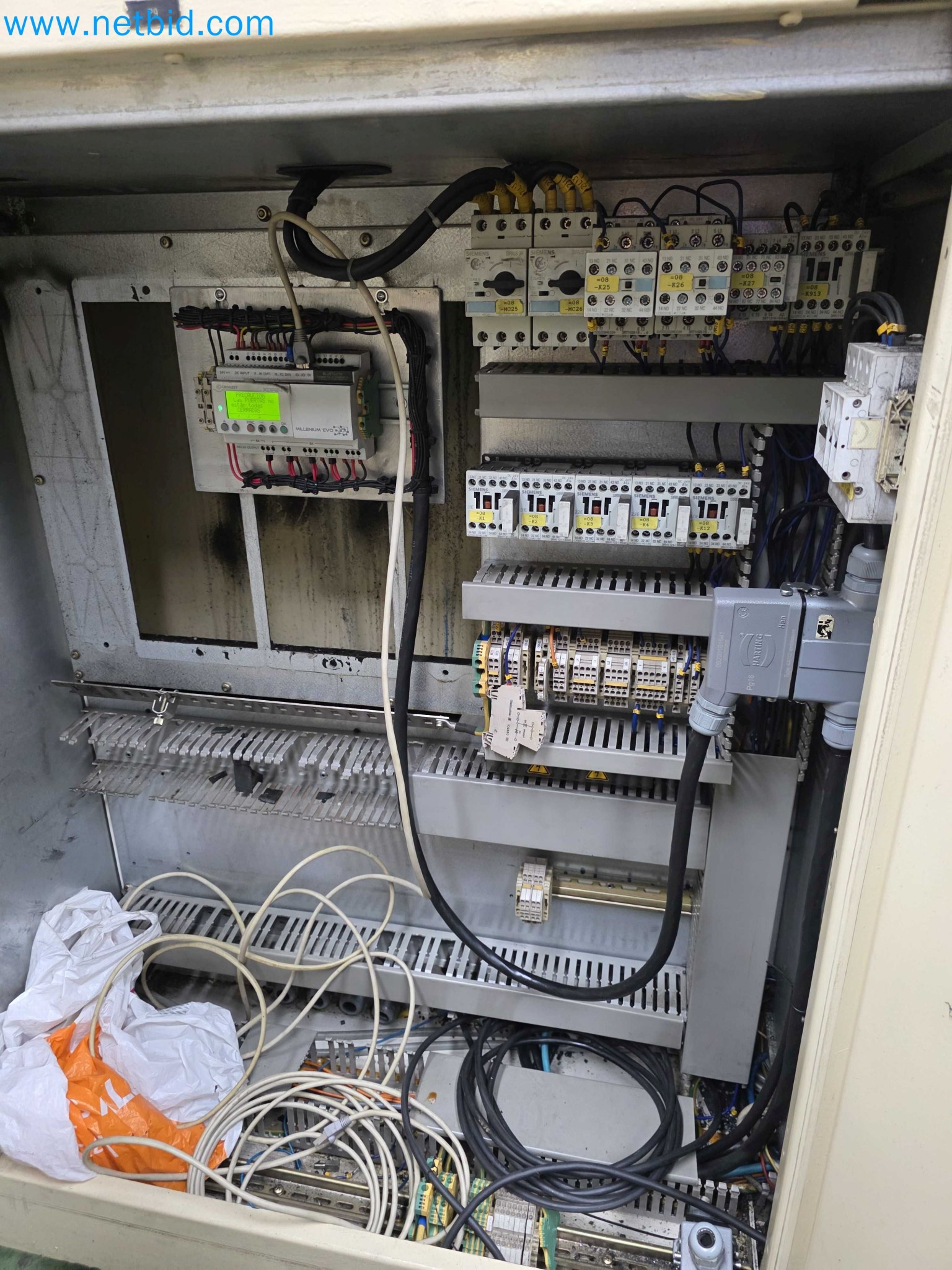 Tromosa Asset Sale (Troqueles Y Moldes De Galicia, Sa): Plastic Injection machinery and accessories-32