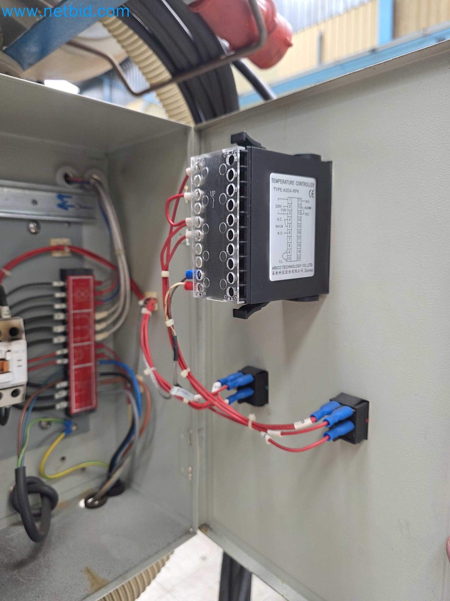 Tromosa Asset Sale (Troqueles Y Moldes De Galicia, Sa): Plastic Injection machinery and accessories-11
