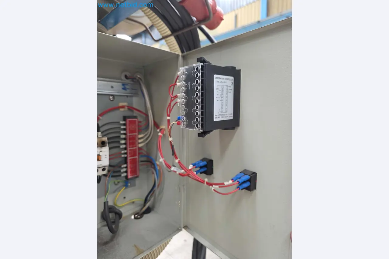 Tromosa Asset Sale (Troqueles Y Moldes De Galicia, Sa): Plastic Injection machinery and accessories-11